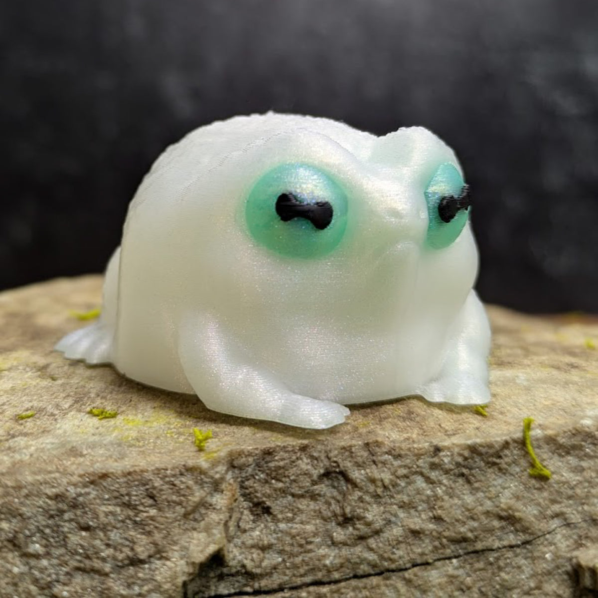 Judgmental Frog - Grumpy Frog Figurine