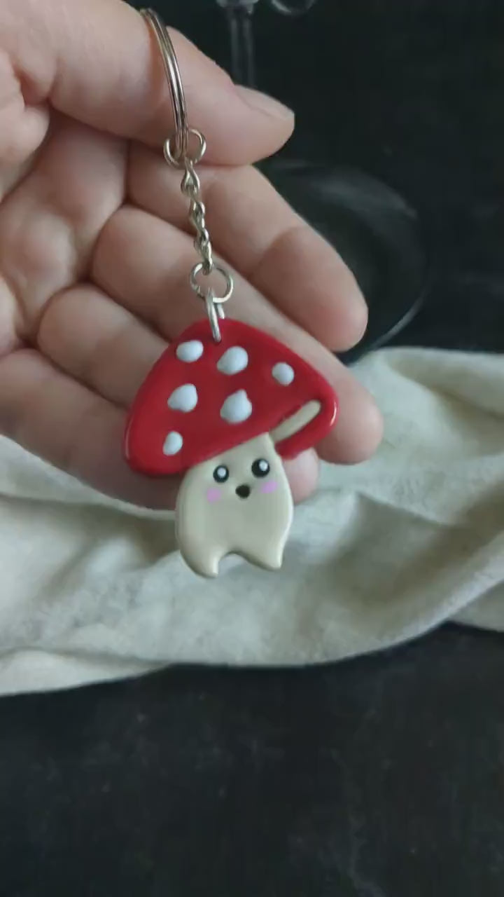 Mushroom Keychain for Mushroom Lovers Red and White Mushroom Keyring Kawaii Mushroom Backpack Buddy